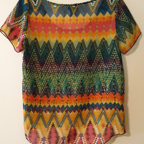 Rue  21 Semi Sheer Top - Picture 2 of 4